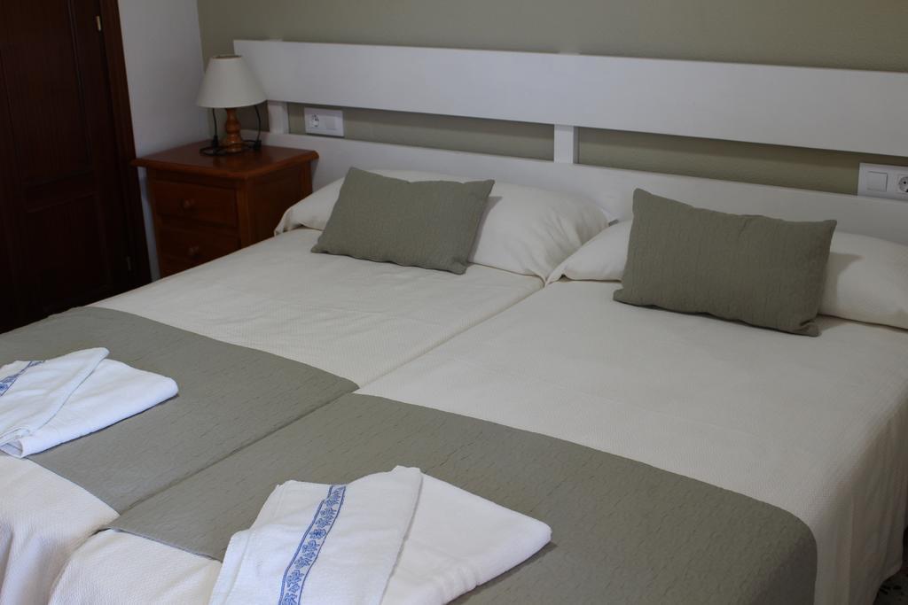 Apartamentos Bolonia Paraiso Exterior photo