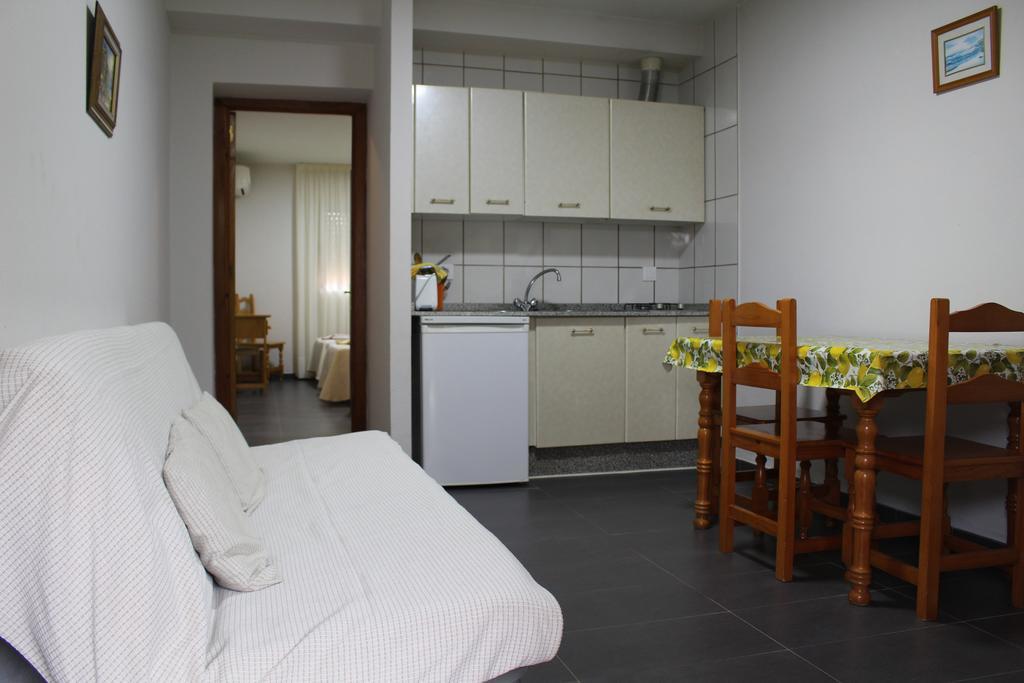 Apartamentos Bolonia Paraiso Exterior photo