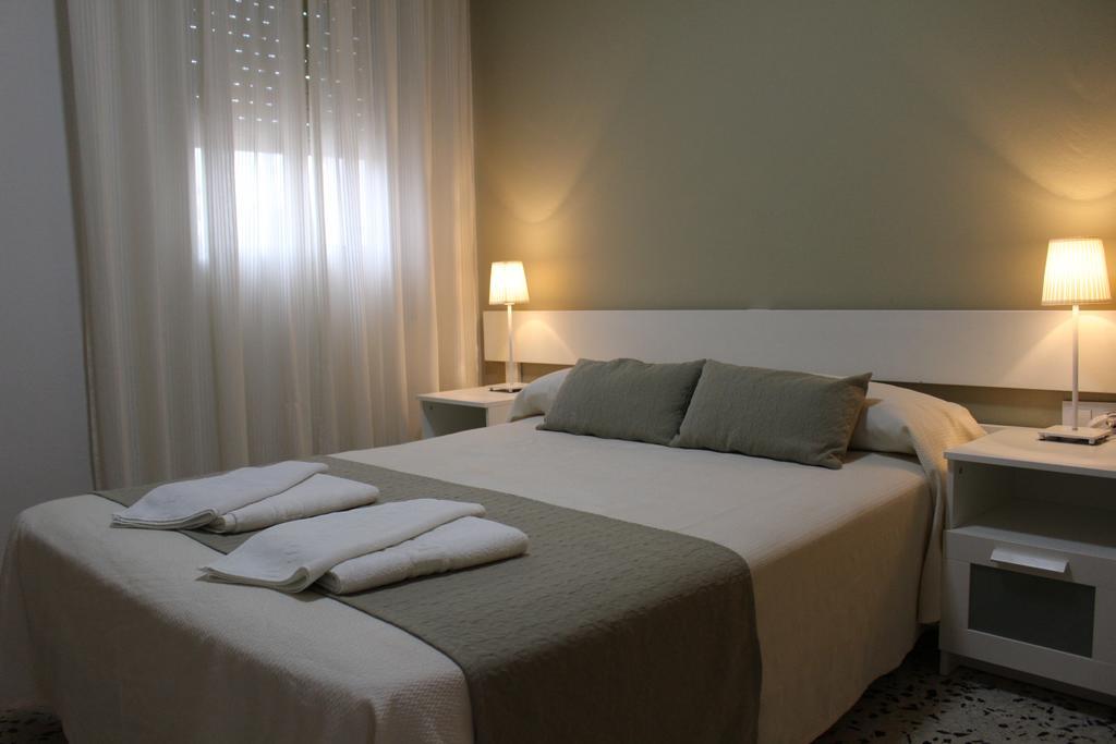 Apartamentos Bolonia Paraiso Exterior photo