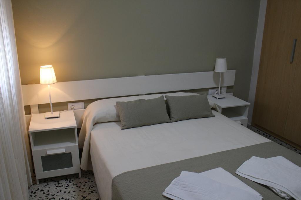 Apartamentos Bolonia Paraiso Exterior photo